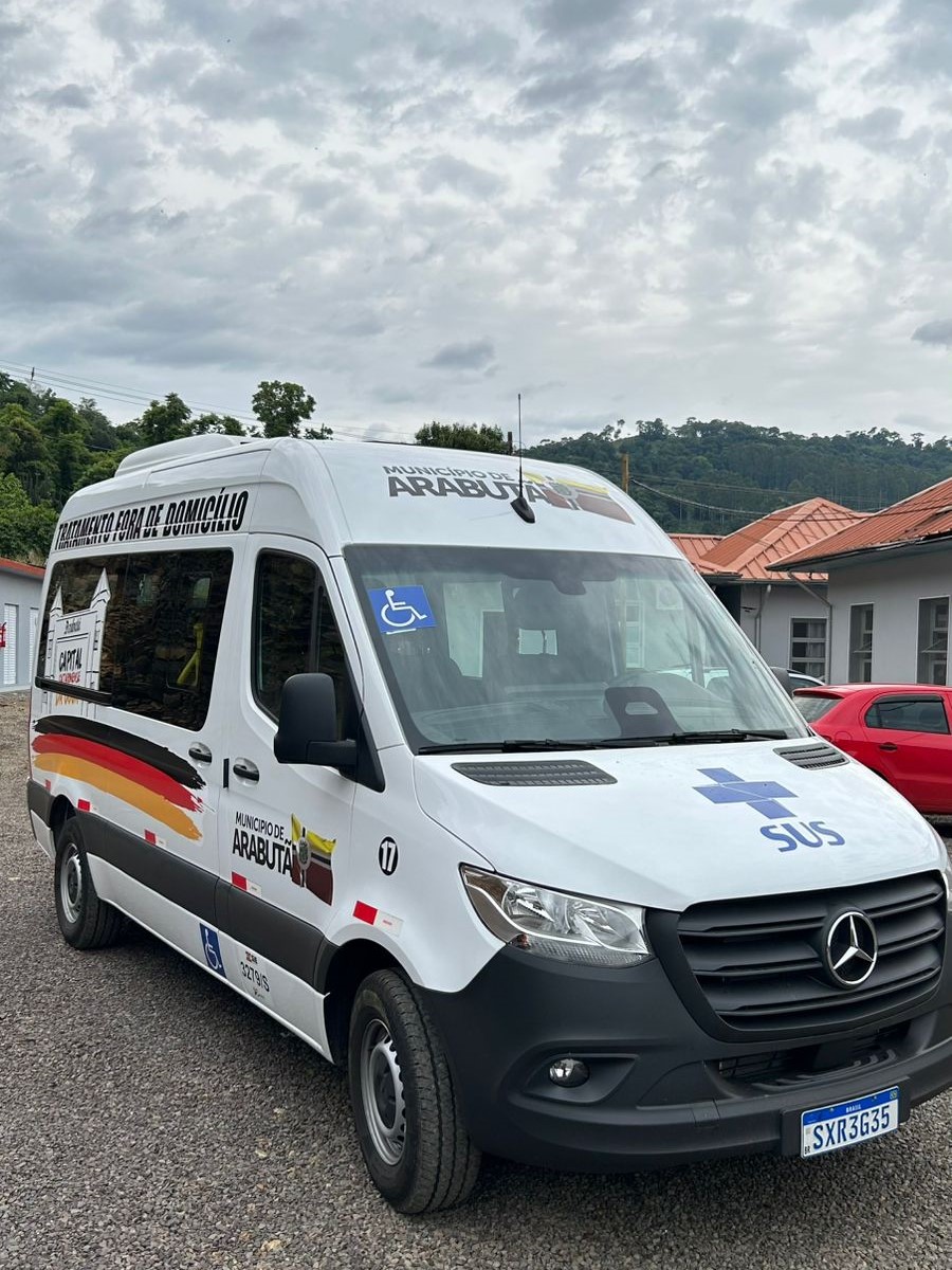 Serviço de envelopamento veicular para Arabutã